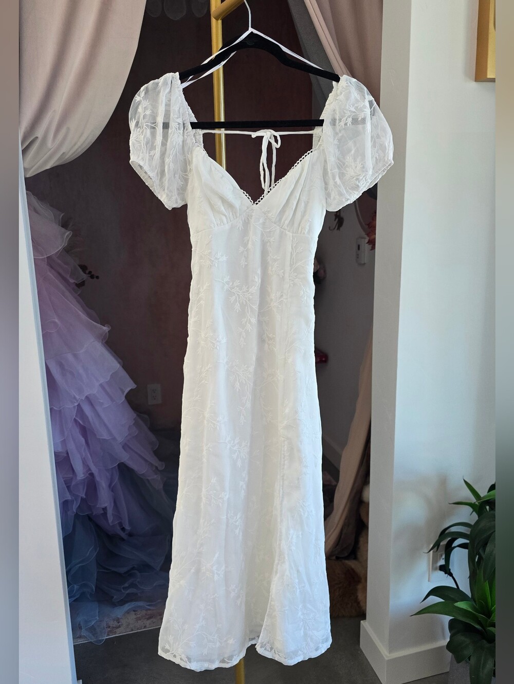 Lulus White Puff-Sleeve Lace Midi Dress